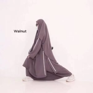 A modest sporty jilbab featuring a flowy hooded design with long sleeves, full coverage, and easy movement. Designed for active, confident women seeking comfort and modest elegance.